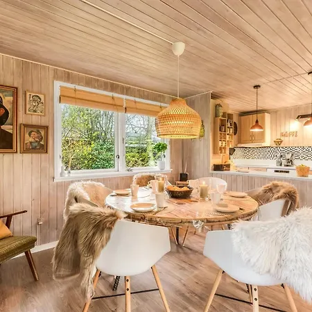 Nelina - 950m To The Fjord By Interhome *